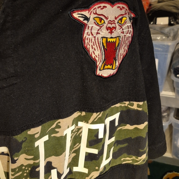 Ecko Unlimited Black 3 Button Polo with Camo and Tiger Patch.Size 3XB.(#2015) - Picture 3 of 12